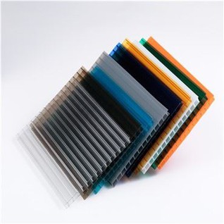 Foaie de policarbonat cu pereți gemeni de 4 mm